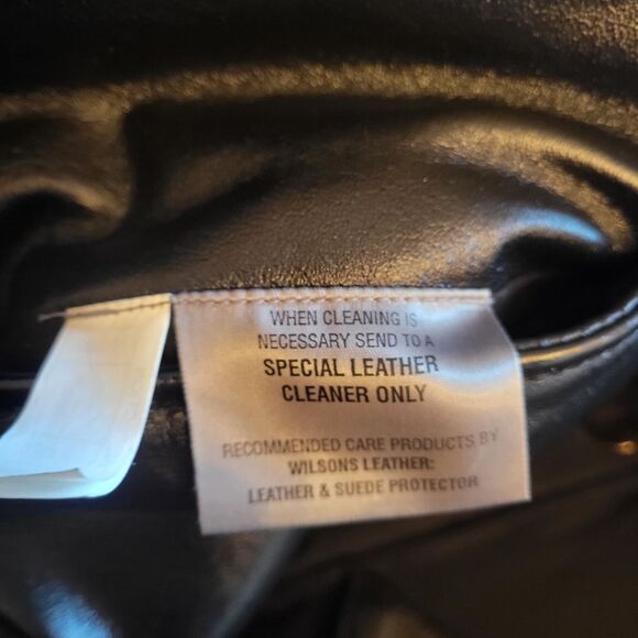 Geniveive Belted Wilson's Leather fur lined hooded leather coat, zipup sz L - Picture 7 of 9